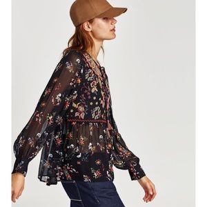 Zara Embroidered Boho Blouse size Small